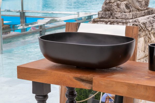 Snob 2.0 Lavabo in resina Nero 55 x 40 x 16 h cm