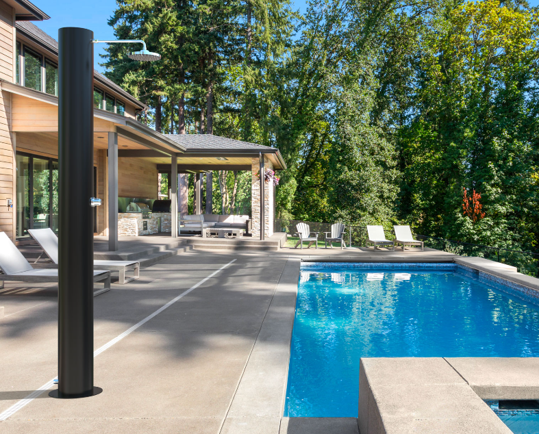 Doccia solare Arno TN 70L Inox nero opaco miscelatore temporizzato